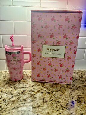 Stanley 1913 x LoveShackFancy Quencher H2.0 FlowState Tumbler with Handle